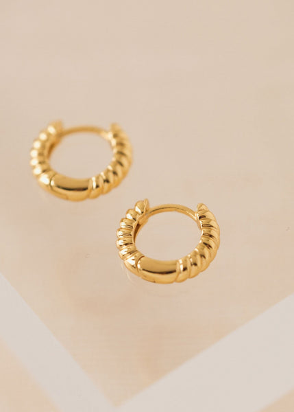 Lover's Tempo Twist Demi Fine Huggie Earrings