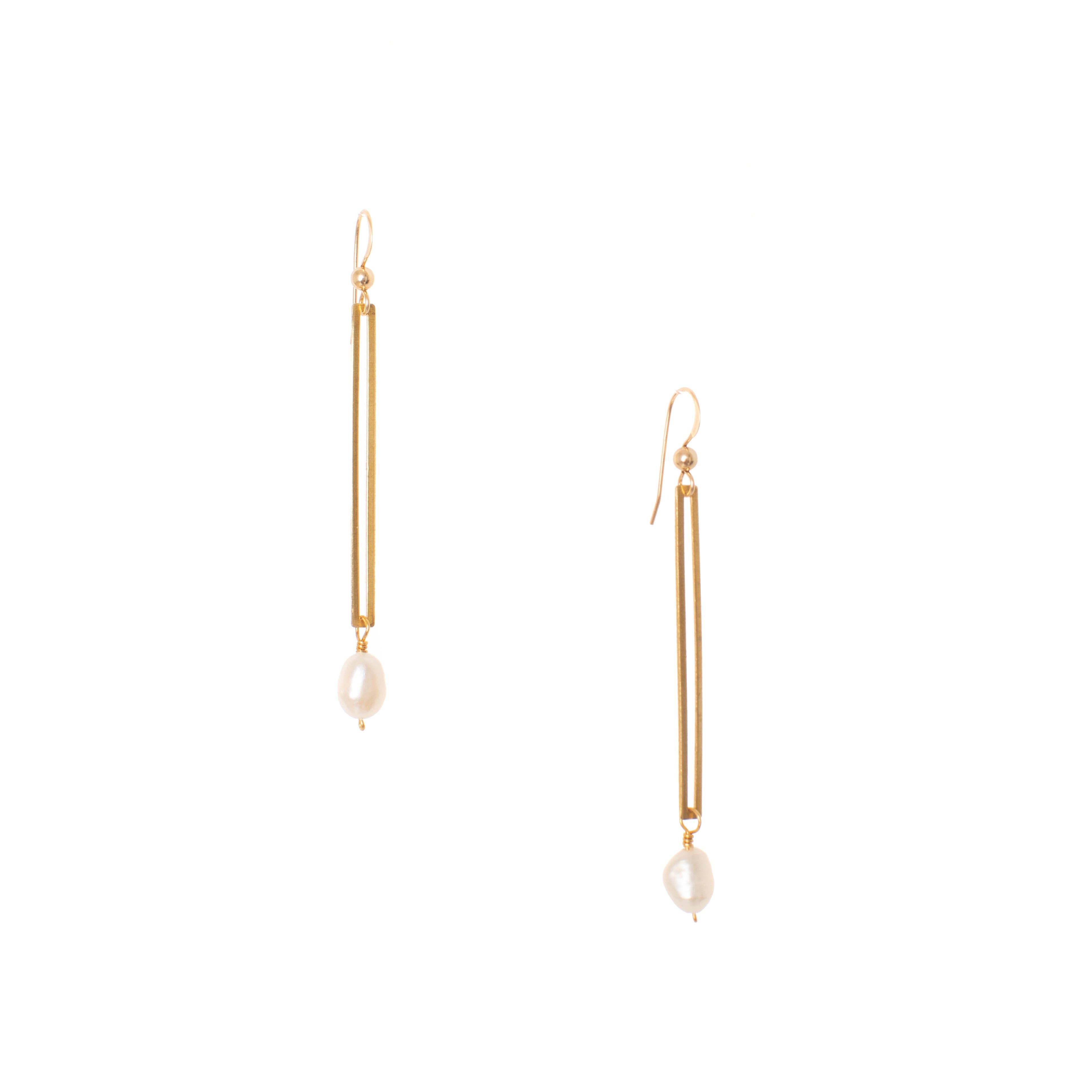 Hailey Gerrits  | Classic Isla Earrings