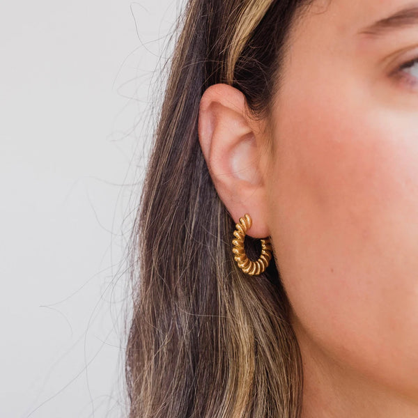 Petite Gold  |  Pisa Hoops